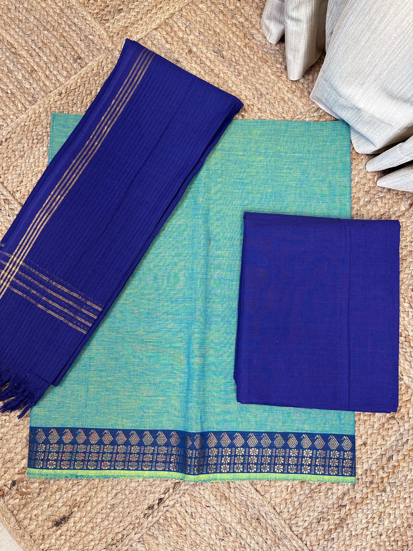 Mangalagiri 3 piece set - Ice blue