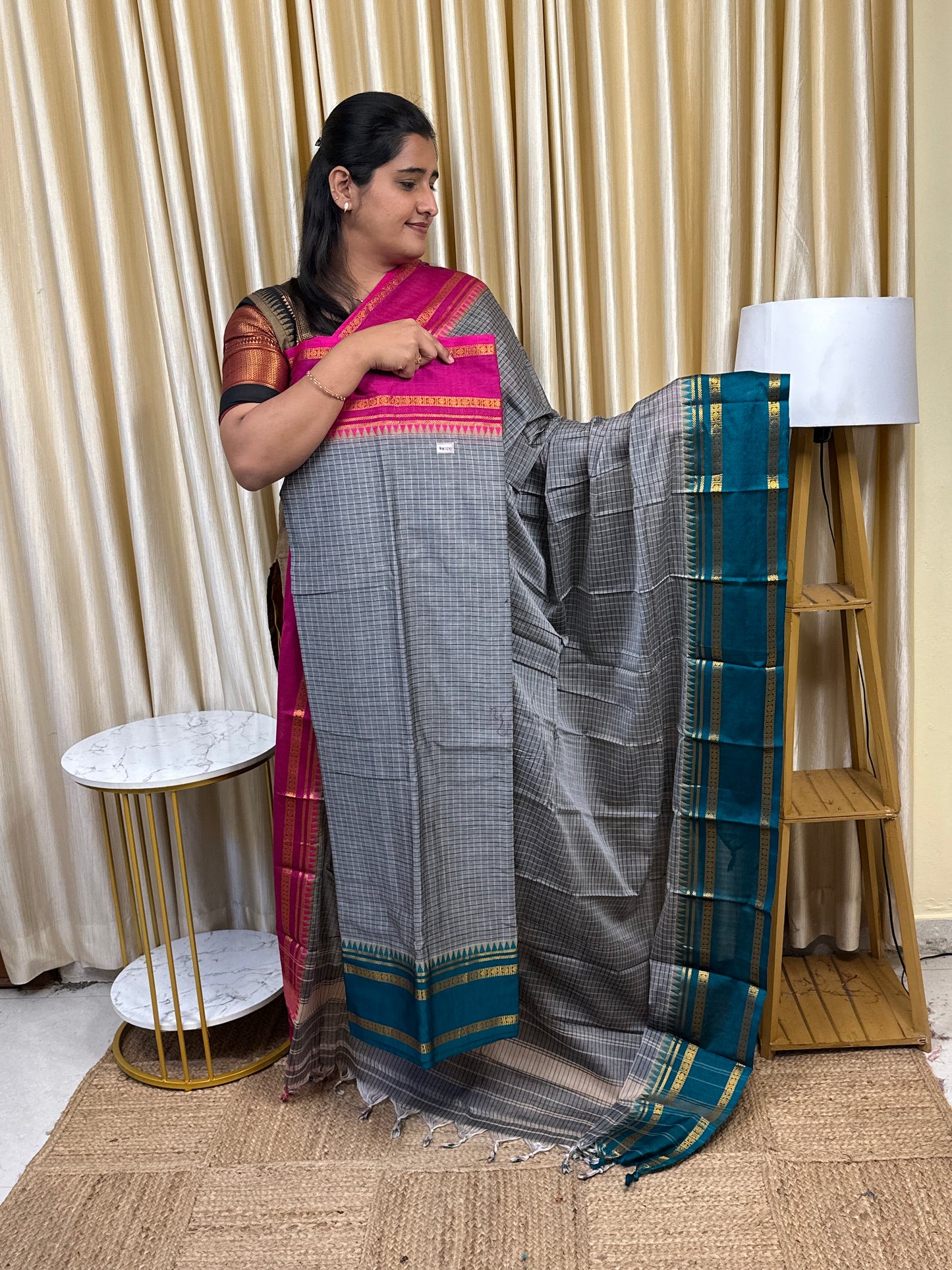 Narayanpet checks Mercerised cotton (4.5 m Top)-GJCH4