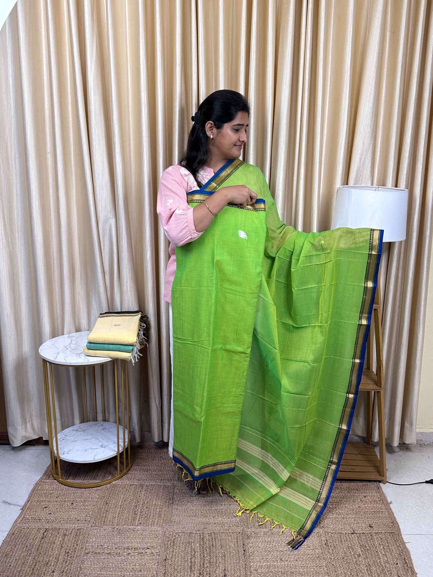 Narayanpet checks Mercerised cotton (4.5 m Top)-NILA65