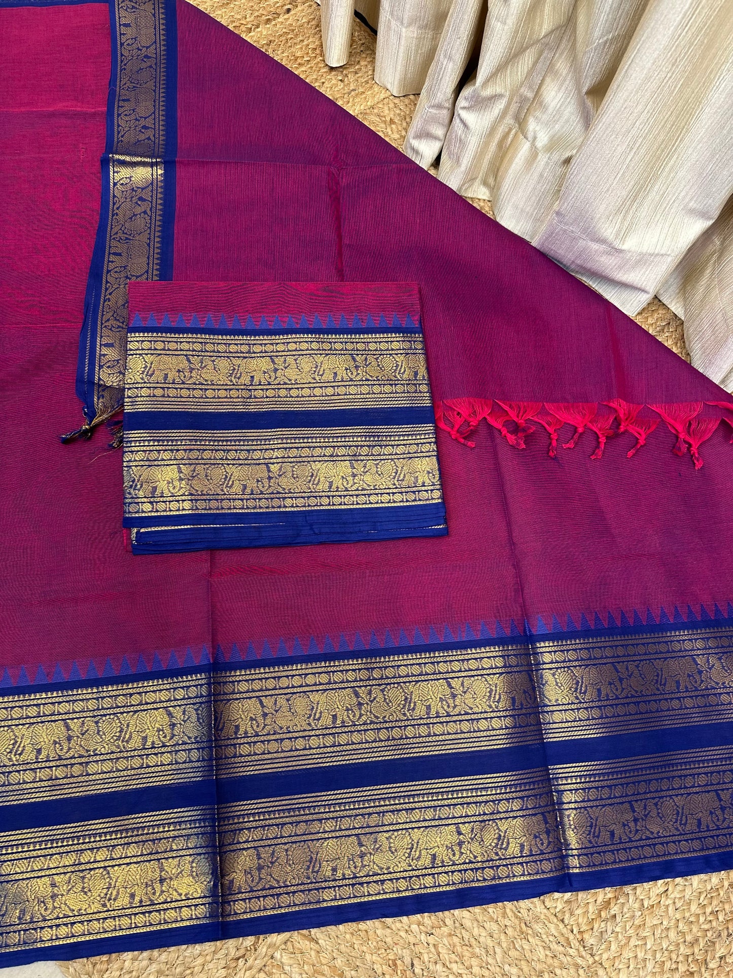 Isai Bigborder Chettinad 2 piece set-Magenta Royal blue