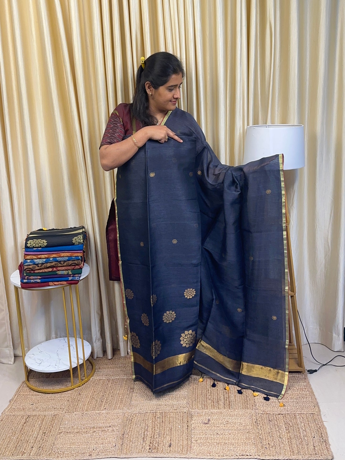 Snow flake linen Jamdhani handwork-Elephant Grey