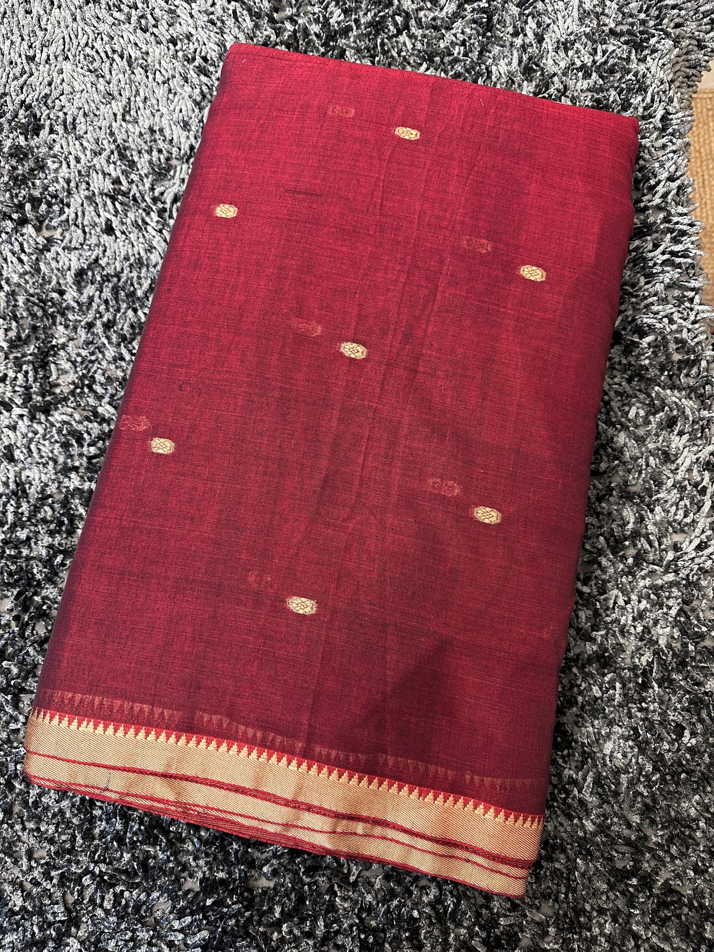 Narayanpet special butta fabric 1 meter cut - Maroon