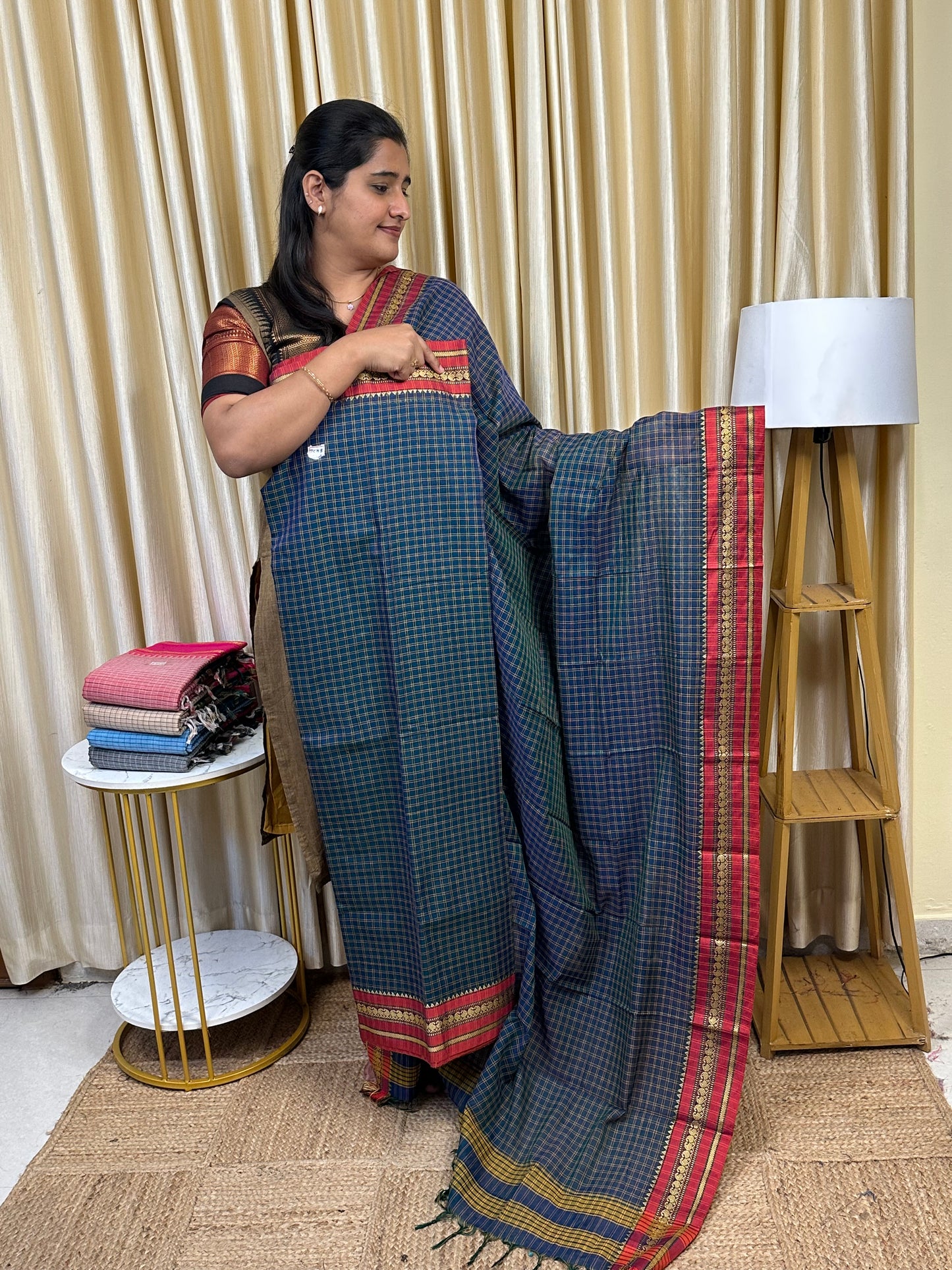 Narayanpet  checks Mercerised cotton (4.5 m Top)-TCH5