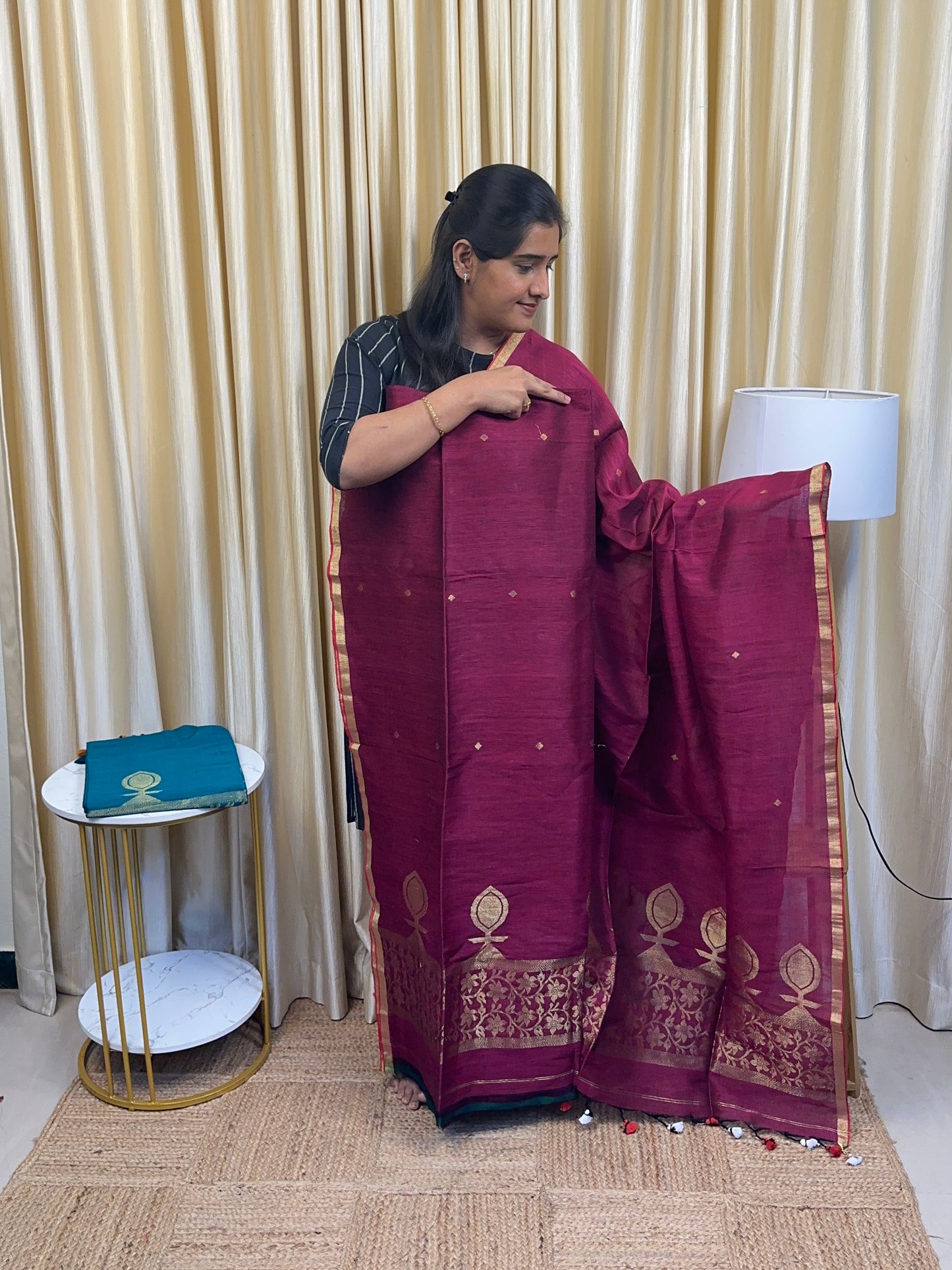 Linen Jamdhani [Handwork] Nira-beetroot