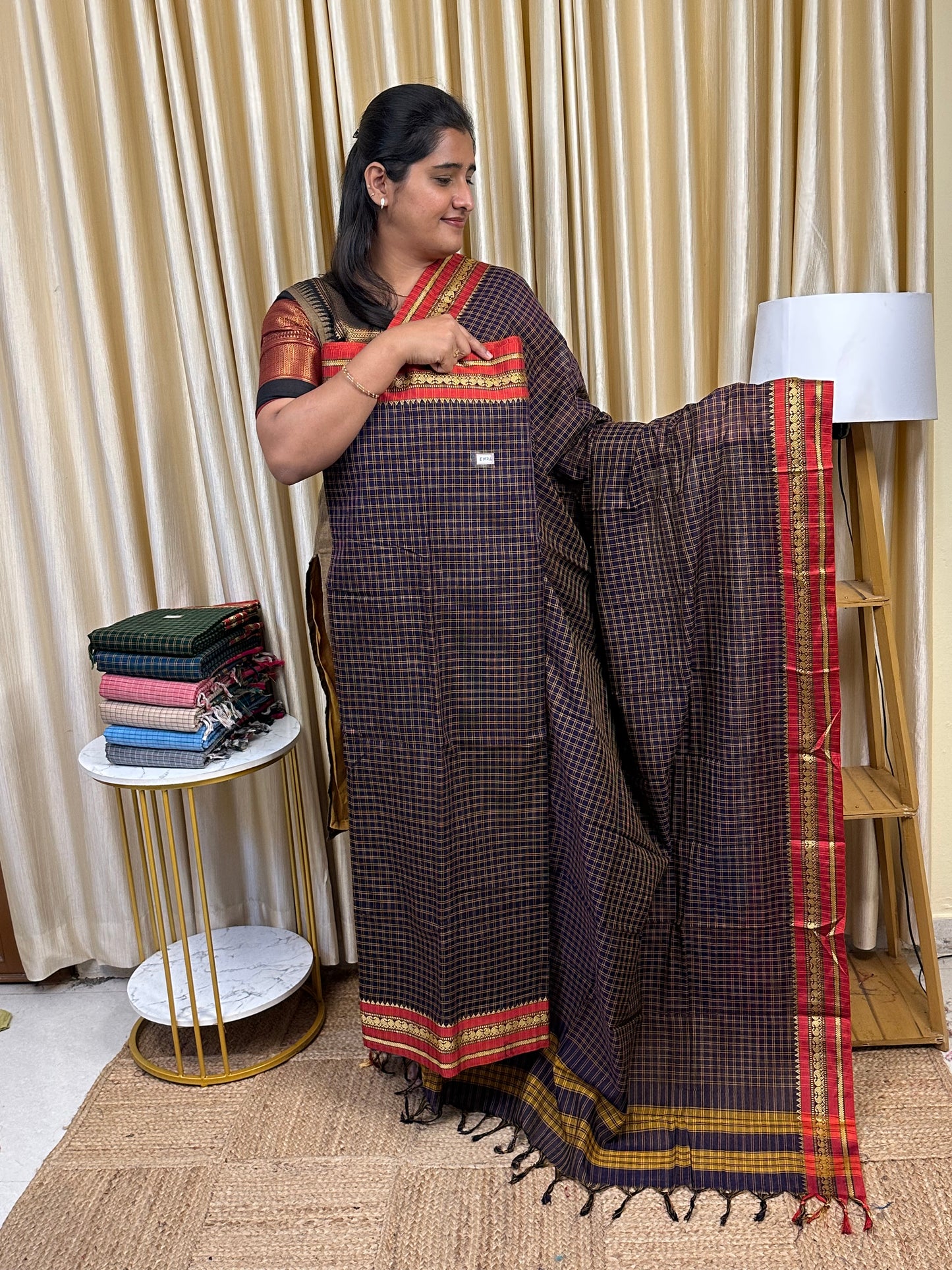Narayanpet  checks Mercerised cotton (4.5 m Top)-TCH3