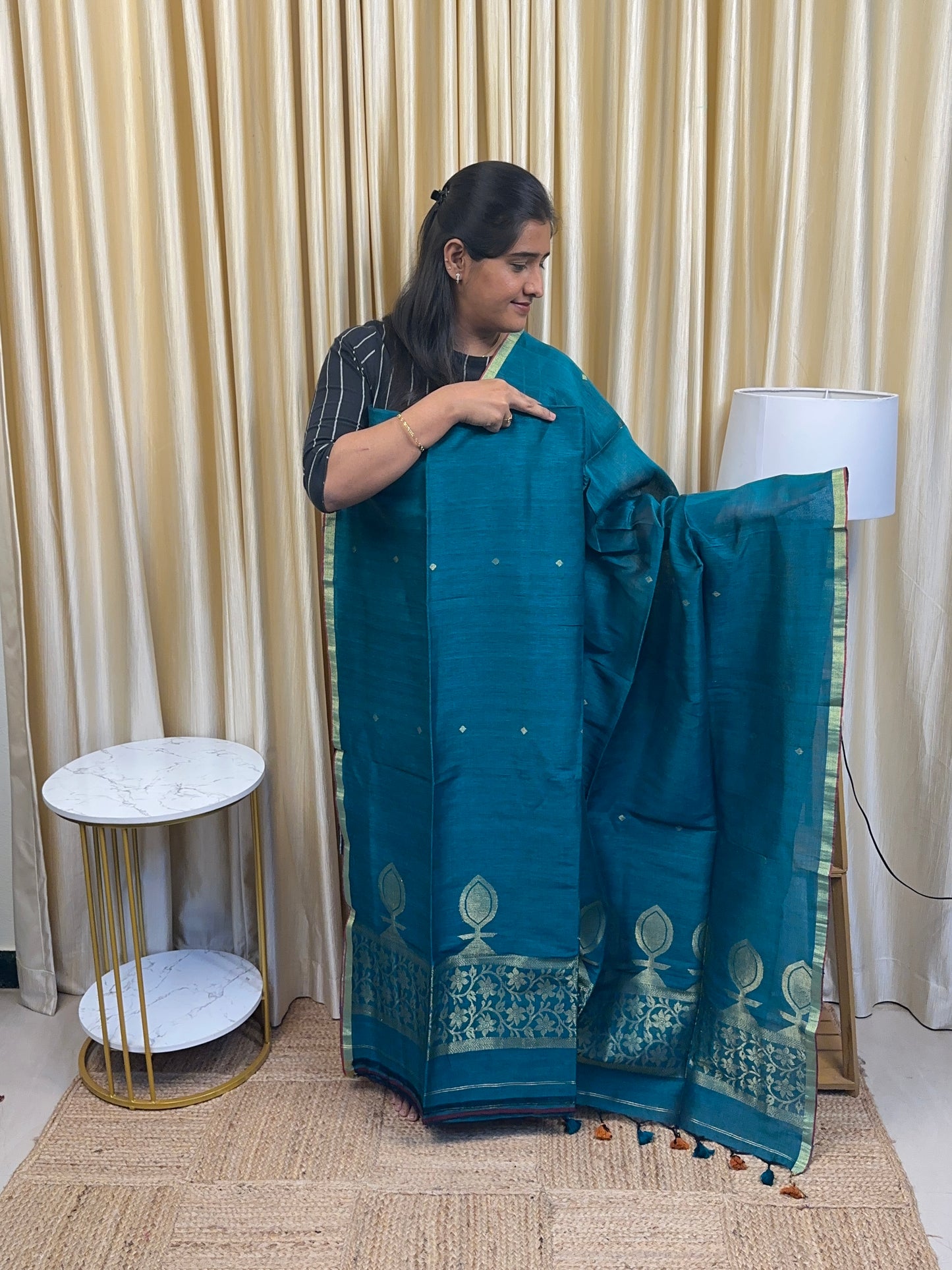 Linen Jamdhani [Handwork] Nira-Blue