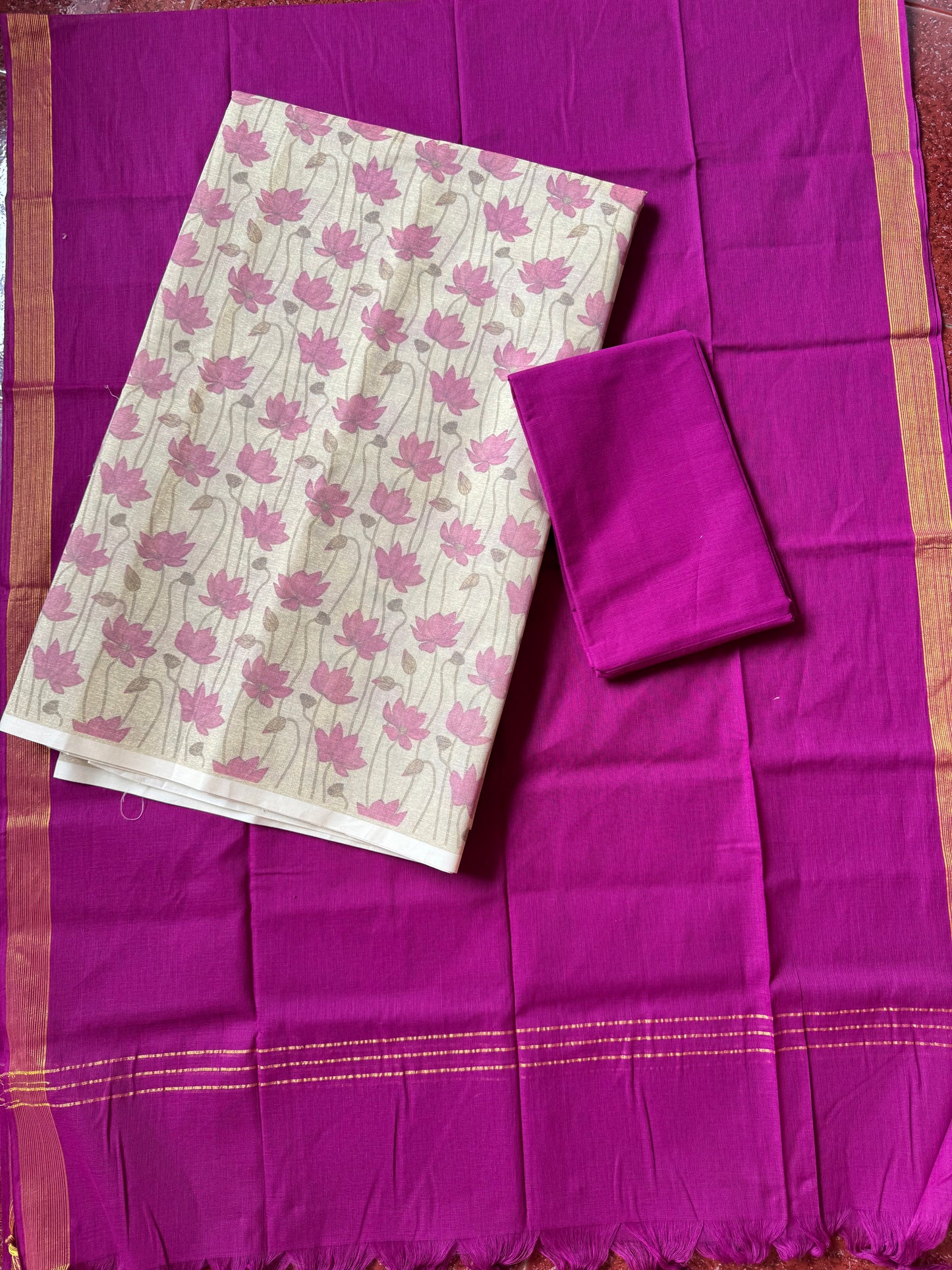 Onam special Tissue by  cotton 3 piece set-Lotus
