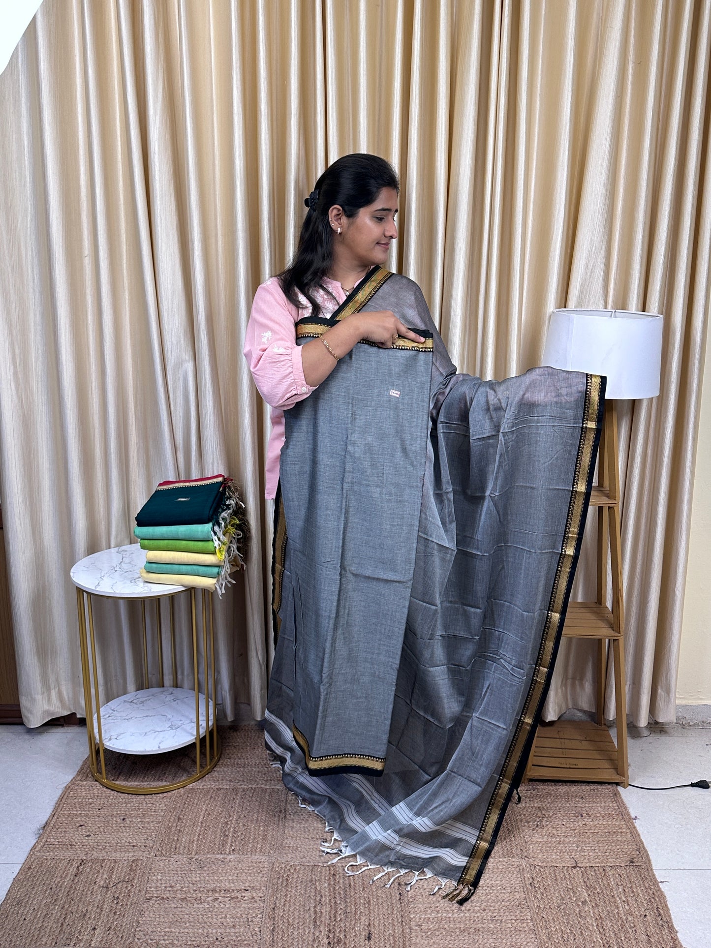 Narayanpet  checks Mercerised cotton (4.5 m Top)-NILA62