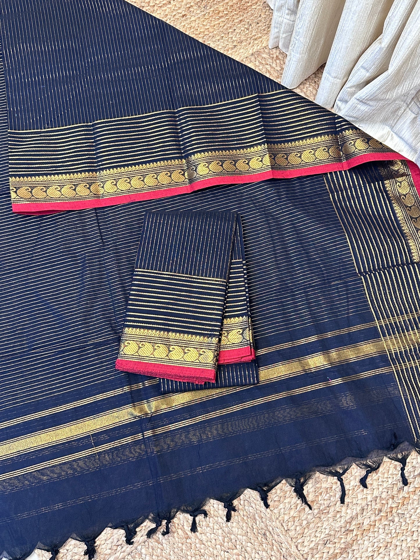 Premium count Vairaoosi Chettinad 2 piece suit -Royal Blue
