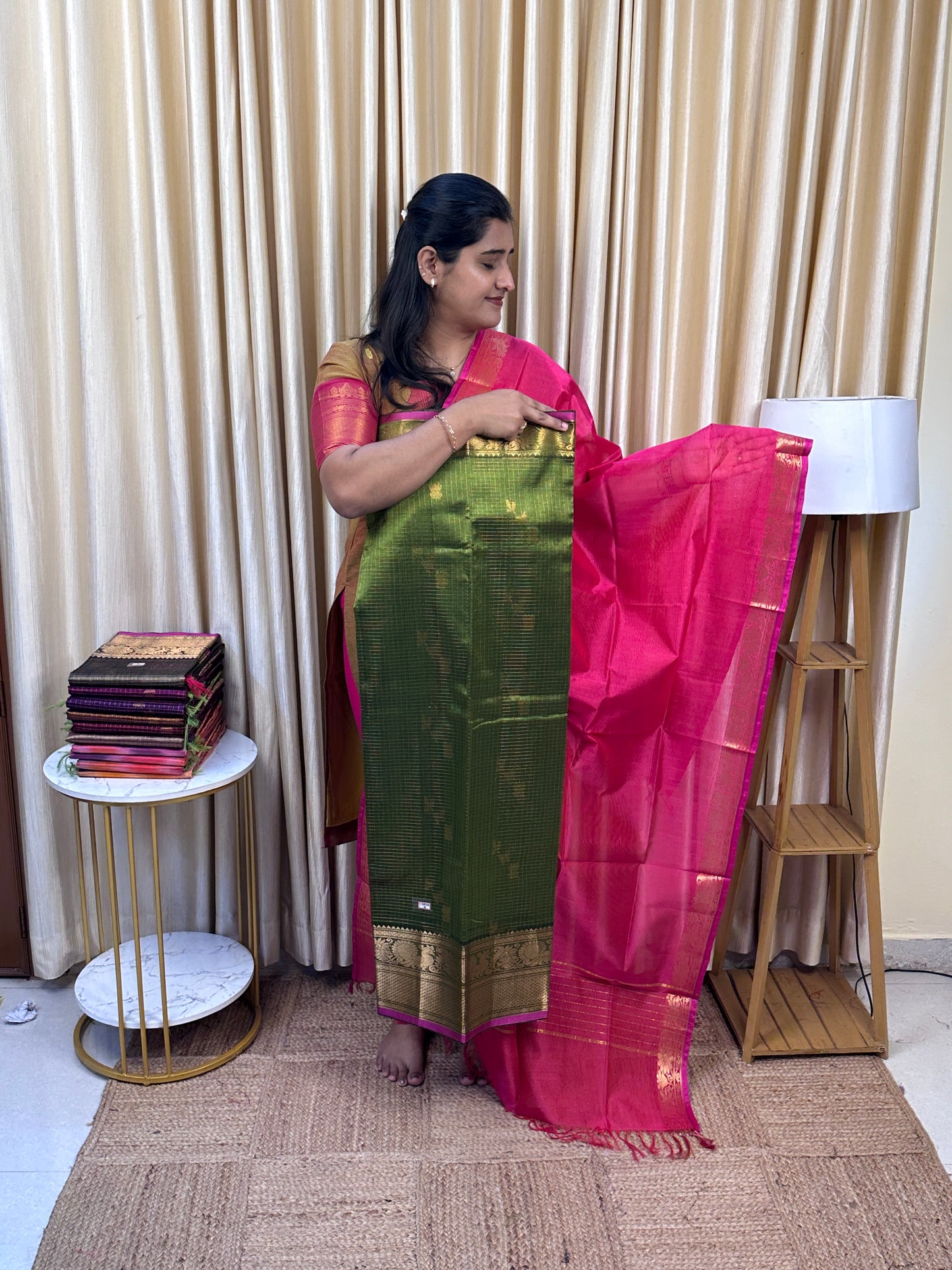 YAZHI 11 Big border Mangalgiri handloom checks