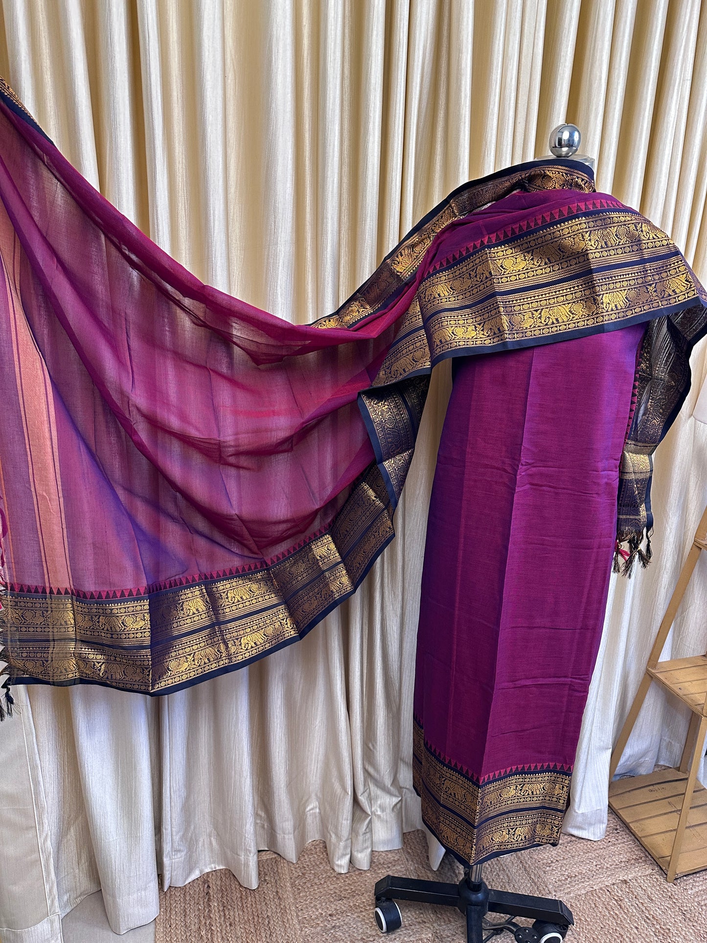 Isai Bigborder Narayanpet  3 piece set-Mageta Royal blue