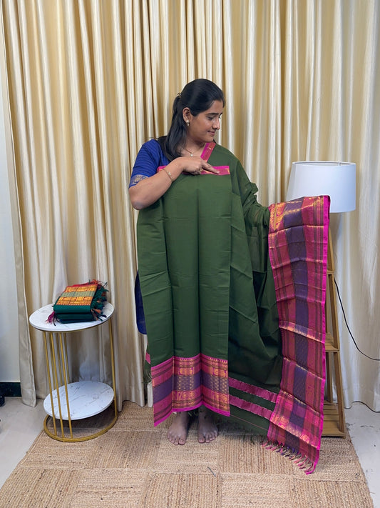 Fusion kanchi cotton bigborder-Green with pink