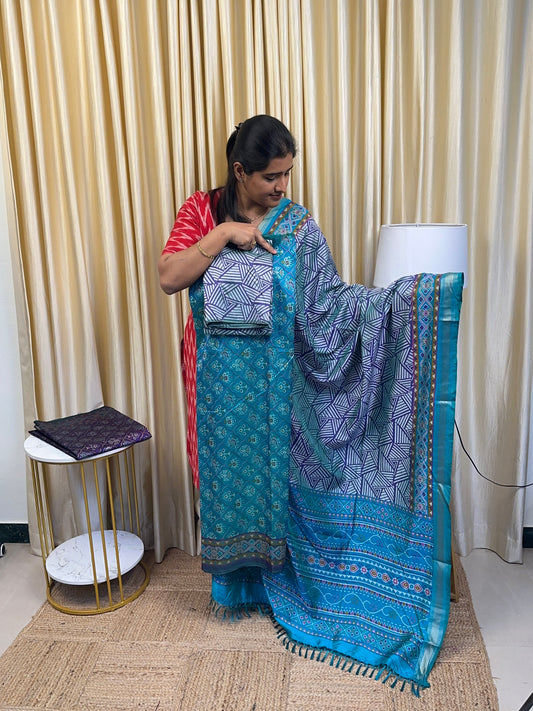 Patola 3 piece set [silk by cotton]EL3