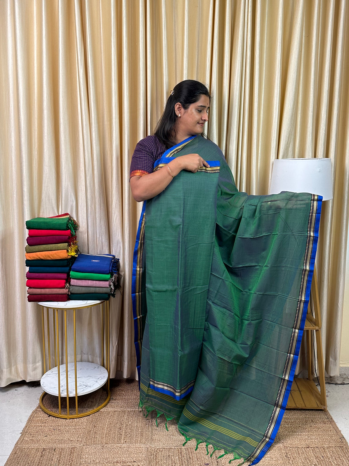 Narayanpet  small border Mercerised cotton (4.5 m Top)-NILA74