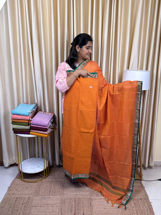 Narayanpet  checks Mercerised cotton (4.5 m Top)-CHKN4