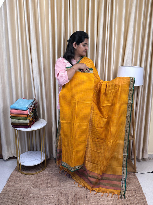Narayanpet  checks Mercerised cotton (4.5 m Top)-CHKN9