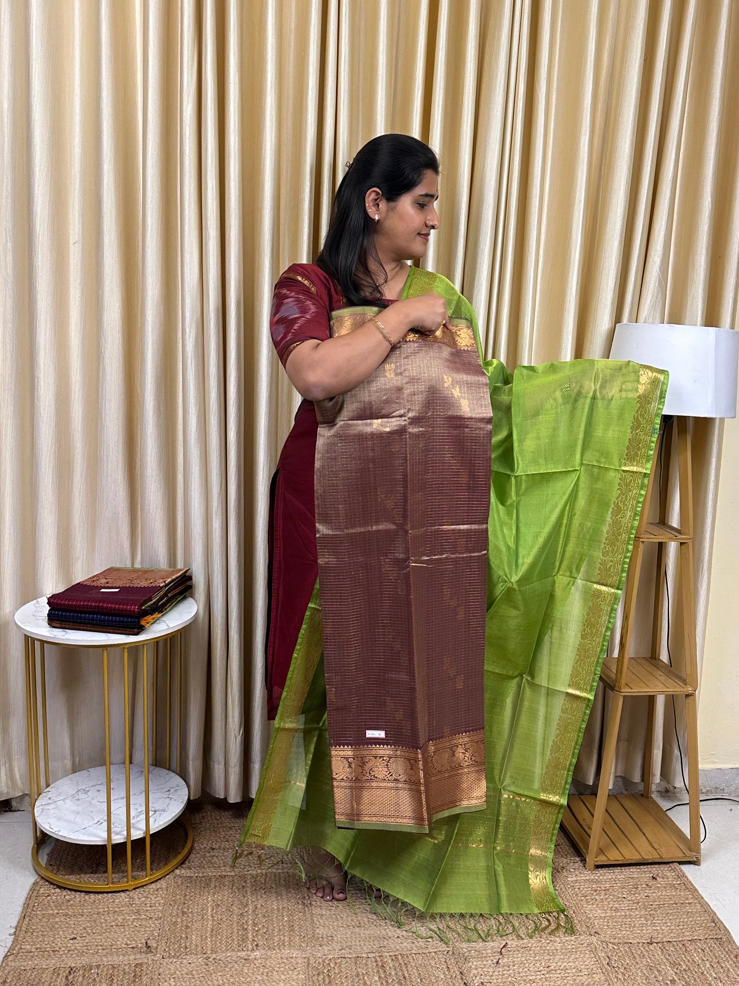 Big border Mangalgiri handloom checks -VIZHI 5