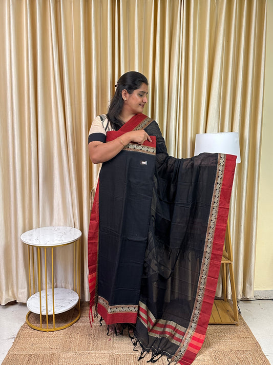 Narayanpet Mercerised cotton (4.5 m Top)-EB16