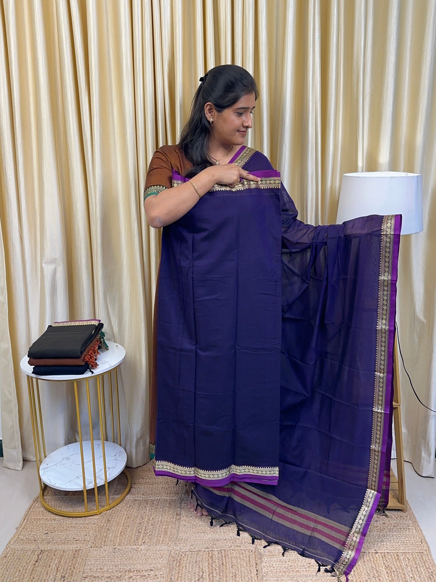 Violet and magenta Narayanapet small border