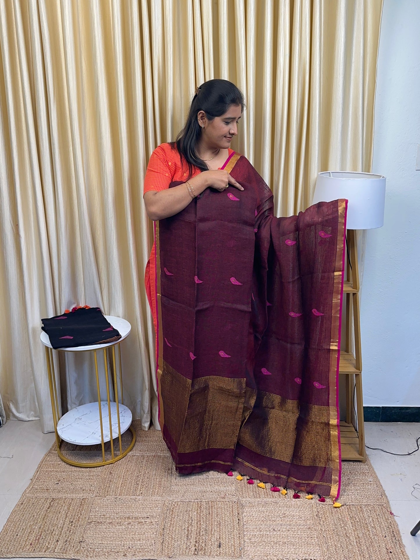 ZARA Leaf Linen Jamdhani [handwork ] -Burgundy