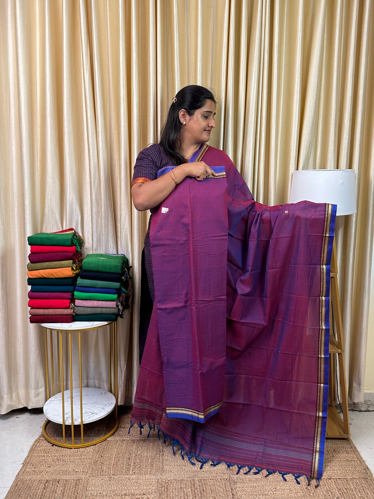 Narayanpet  small borders Mercerised cotton (4.5 m Top)-NILA71